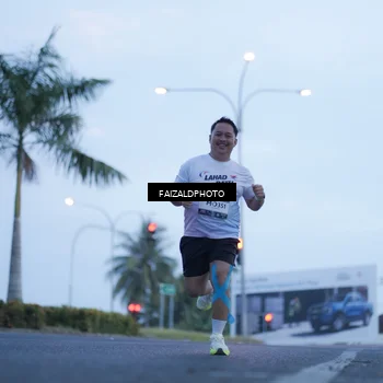 Runner Photo 7755545