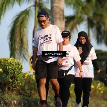 Runner Photo 7755552