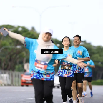 Runner Photo 7755554