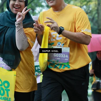 Runner Photo 7755556