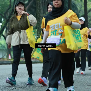Runner Photo 7755560