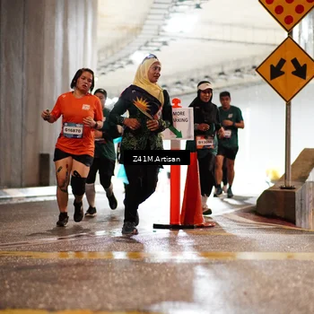 Runner Photo 7755581