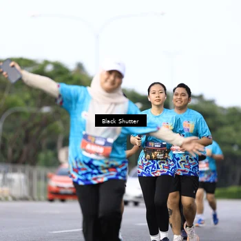 Runner Photo 7755582