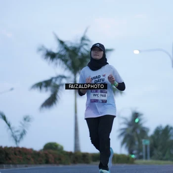 Runner Photo 7755593