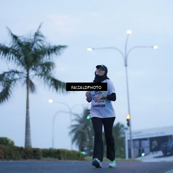 Runner Photo 7755607