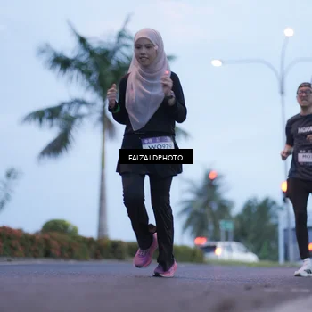 Runner Photo 7755628