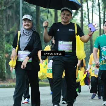 Runner Photo 7755644
