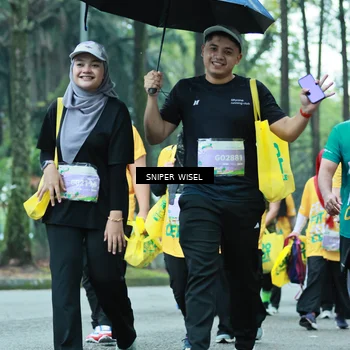 Runner Photo 7755651