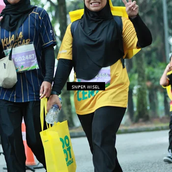 Runner Photo 7755680