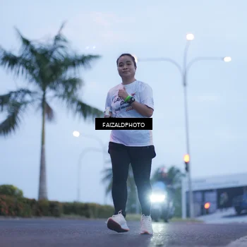 Runner Photo 7755696