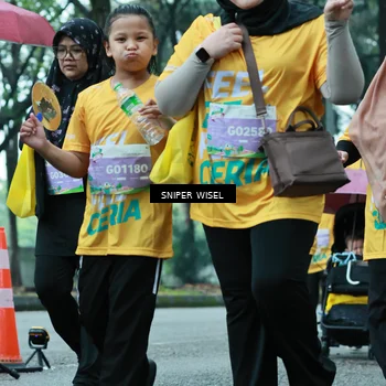 Runner Photo 7755706
