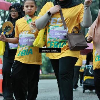 Runner Photo 7755709