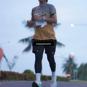 Runner Photo 7755712