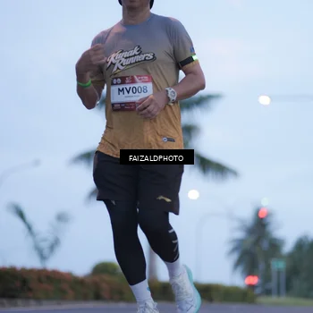 Runner Photo 7755722