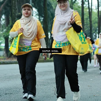 Runner Photo 7755742