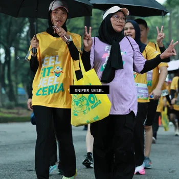 Runner Photo 7755747