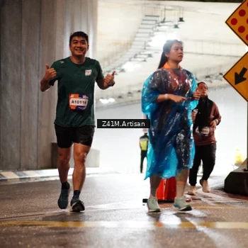 Runner Photo 7755770