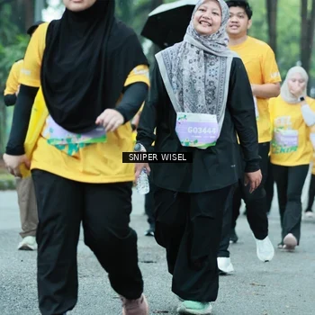 Runner Photo 7755782