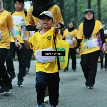 Runner Photo 7755792