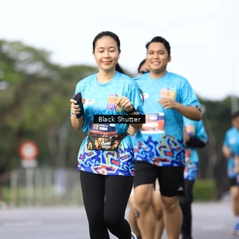 Runner Photo 7755802