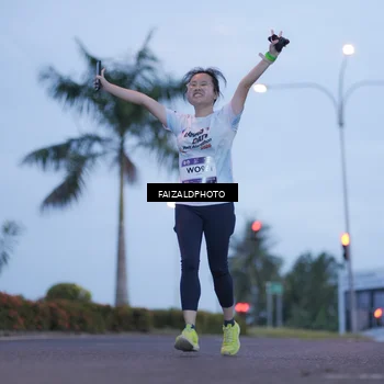 Runner Photo 7755810