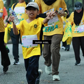 Runner Photo 7755818