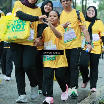 Runner Photo 7755831