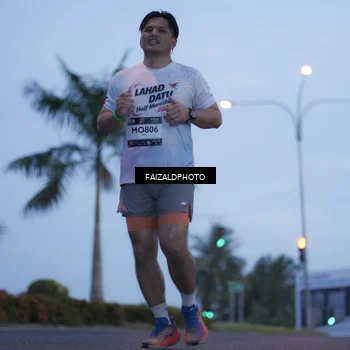 Runner Photo 7755853