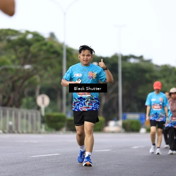 Runner Photo 7755865