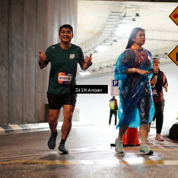 Runner Photo 7755882