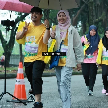 Runner Photo 7755901