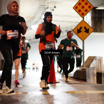 Runner Photo 7755906