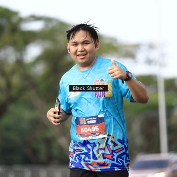 Runner Photo 7755915