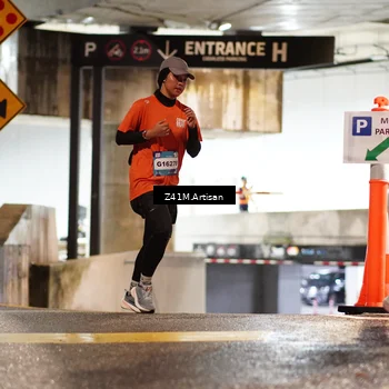Runner Photo 7755918