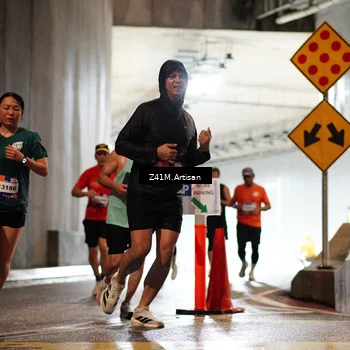 Runner Photo 7755933