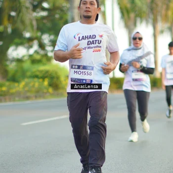 Runner Photo 7755961