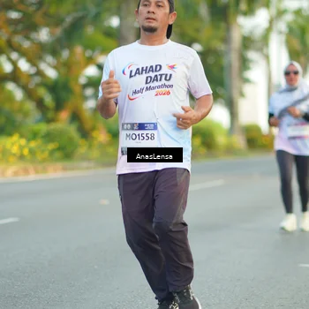 Runner Photo 7755979