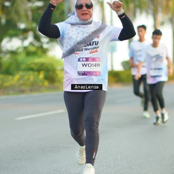 Runner Photo 7755982