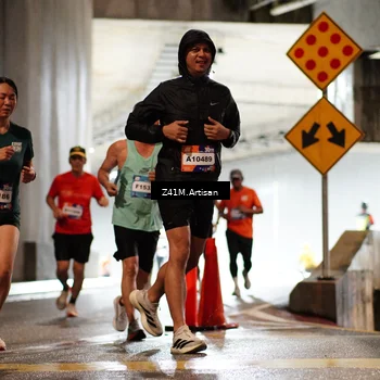 Runner Photo 7755994