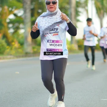 Runner Photo 7755999