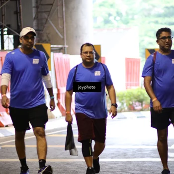 Runner Photo 7756041