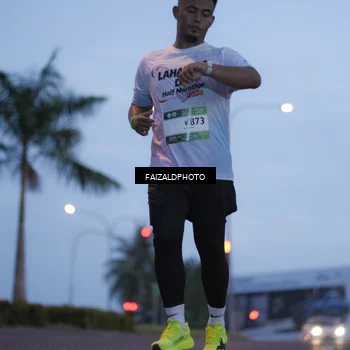 Runner Photo 7756057