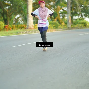 Runner Photo 7756059