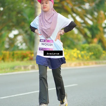 Runner Photo 7756063