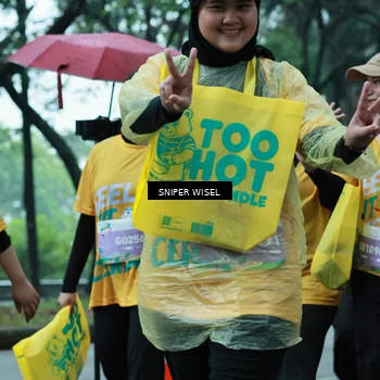 Runner Photo 7756076