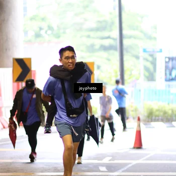 Runner Photo 7756078
