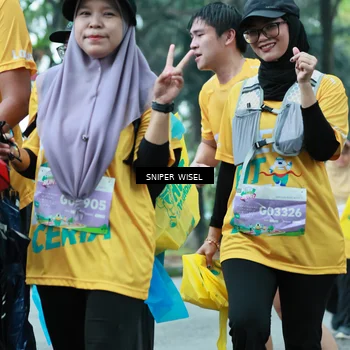 Runner Photo 7756080