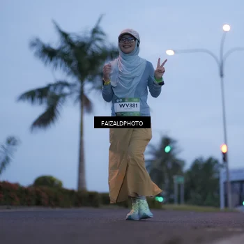 Runner Photo 7756082