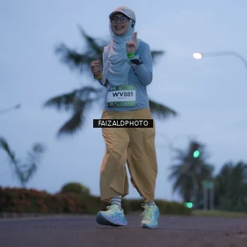 Runner Photo 7756084