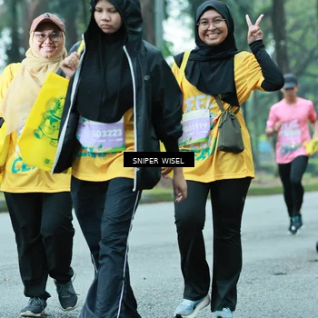 Runner Photo 7756135